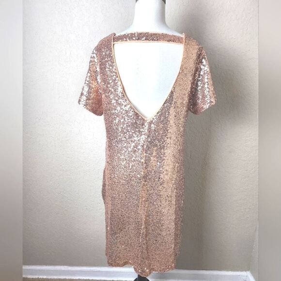 In Loom Baltic Born Rose Gold Sequin Shift Mini Dress Size L New - Picture 4 of 10